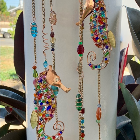 Gorgeous Glass Rocks & Beads Seahorse Wind Chime Sun Catcher Mobile - Picture 8 of 13